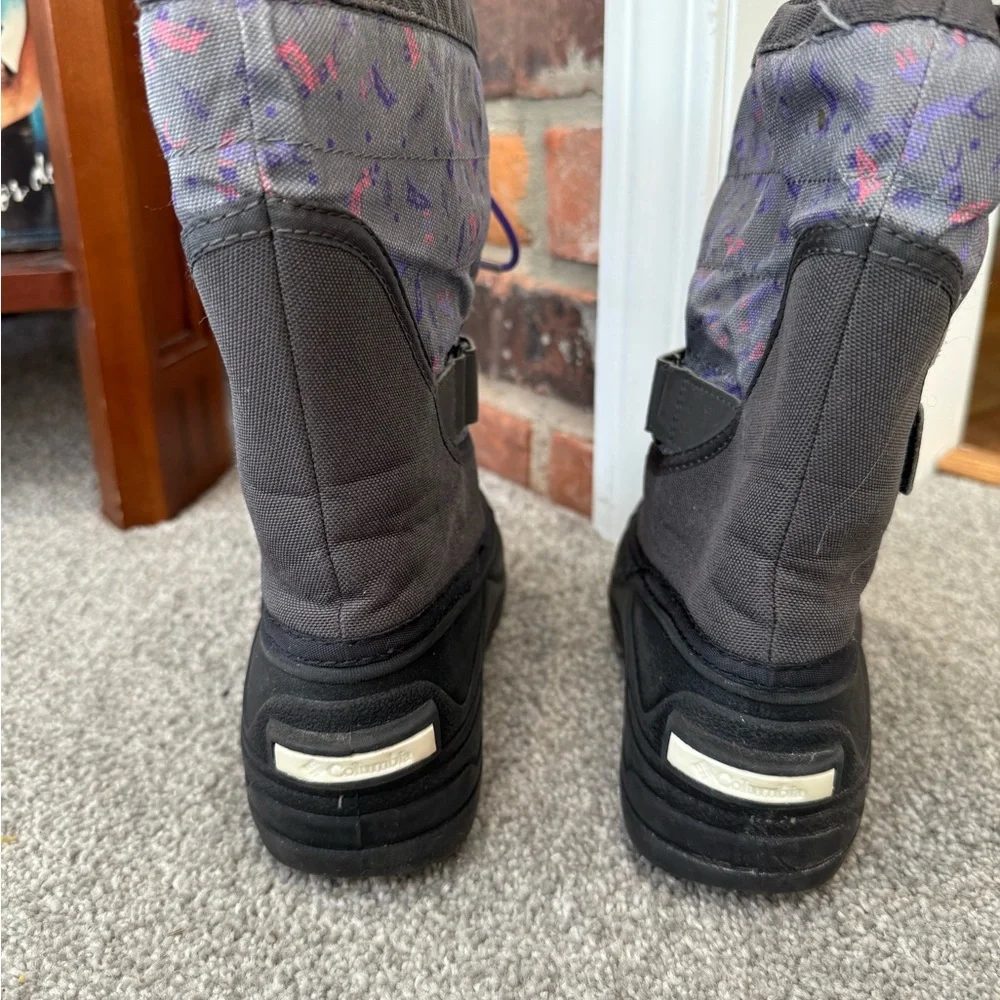 Columbia Kids Powderbug Plus II Youth Winter Snow Boots‎ size 1